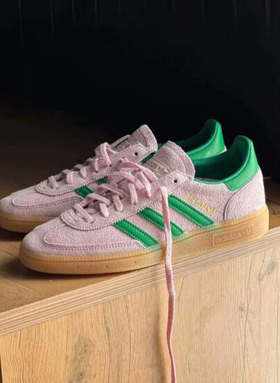  adidas originals HANDBALL SPEZIAL 舒適輕盈 耐磨 低筒 板鞋 女款 粉紅色