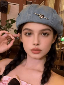 1pc Retro Denim Blue Heart-Shaped Beret Hat For Women, Metal Heart Decor Artist Cap, Versatile Spring/Autumn Hat, Adjustable Lining Fits Different Head Sizes School - Beret - View 4