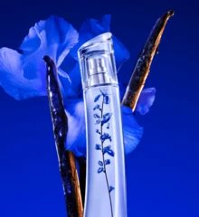 Kenzo Flower Ikebana Indigo EDP 75ml – An Intense Floral Fragrance For Women With Oriental And Fruity Notes That Exude Sophistication, Radiance, And Femininity; Perfect For Women Seeking An Elegant, Modern, And Long-Lasting Perfume For Any Special Occasion Or Everyday Wear. ✅ 24/72h Delivery To Mainland Spain | Beauty Explosion | Your Beauty And Makeup Store – Unleash Your Best Self - Hương hoa, phương Đông, nồng nàn - Xem 3