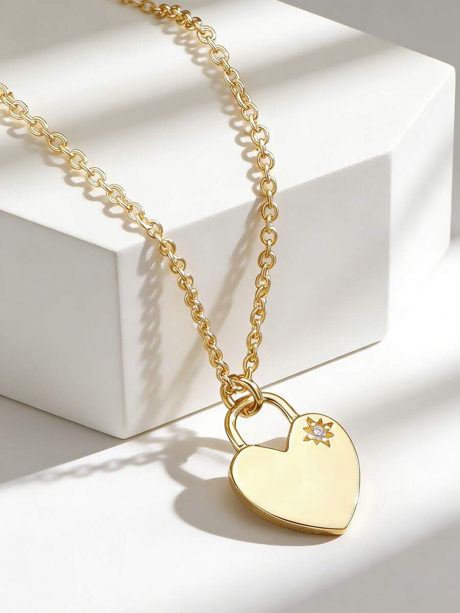Charm-In 女士镀金立方氧化锆心形锁吊坠项链，星光立方氧化锆吊坠饰品，简约浪漫风格，适合日常佩戴、约会、送给女友/情人节的礼物 - 金色 - 查看 1