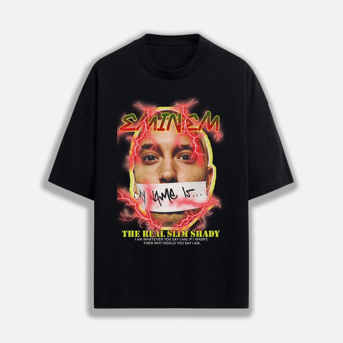 Camiseta feminina  Real  com estampa gráfica, manga curta e gola redonda, em algodão. - Preto - Visão 1