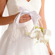 1束优雅的白色/粉色人造马蹄莲和百合花束 - 婚礼花艺布置新娘捧花，点缀绿色，适合新娘、伴娘、婚礼季、情人节派对 - 彩色 - 查看 10