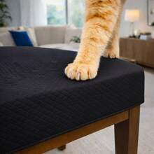 Kit 4 Capas de Cadeira Elásticas em Matelassê Resistentes à Gatos - Preto - Visão 2