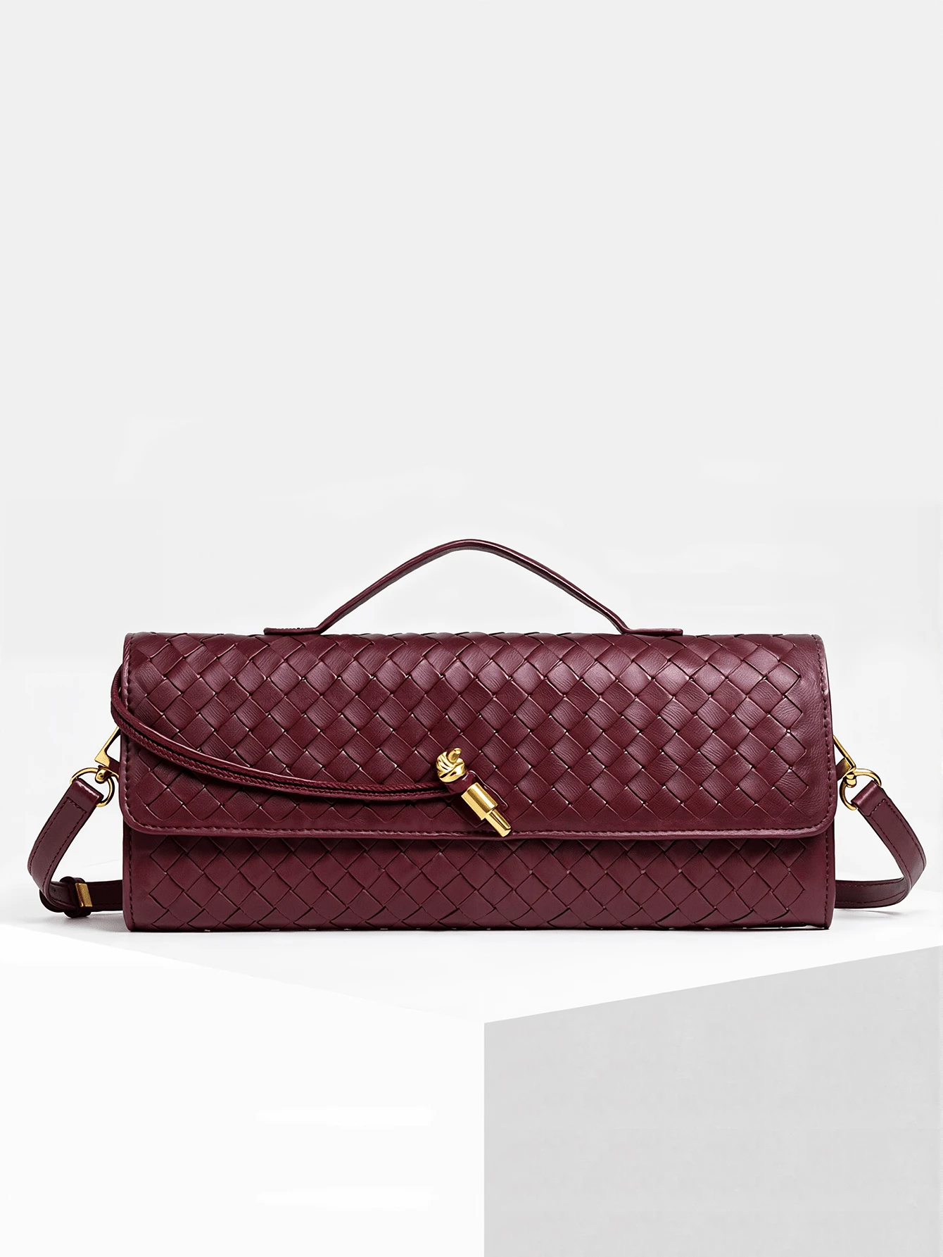 Woven Purse For Women Evening Clutch Woven Leather Handbags Crossbody Bag Purse Formal Evening Bag, Vegan Leather, New Arrival Woven Shoulder Bag/Crossbody Bag, Fashionable Long Clutch Purse, Suitable For Spring/Summer - 酒紅色 - 查看 1