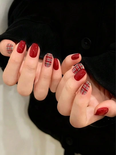 Upgrade Your Style, 24pcs Short Square Nails, Full Red Coverage Nail Tips, Red & Blue Plaid Design, Includes 1 Nail File And 1 Gel Polish, Suitable For Women And Girls Nail Accessories