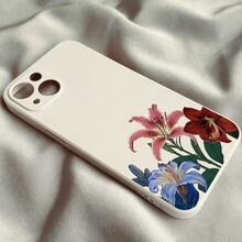 Retro Floral Patterned Soft Silicone Phone Case Features Raised Lens Protection And Is Compatible With IPhone 17/17 Pro Max/17 Air/16/15/14/13/12/11/X/XS/XR/. And  S21/S22/S23/S24/S25/A03/A04/A05/A06/A14/A15/A16/A35 It's An Ideal Gift For Christmas And Valentine's Day, Perfect For Boyfriends, Girlfriends, And Family. - White - View 8