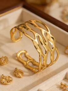 VceTd 1 pieza Brazalete de acero inoxidable con diseño hueco y exagerado, con estilo de metal líquido, adecuado para que las mujeres lo usen en la playa, vacaciones o tiempo libre - Amarillo Oro - Ver 6