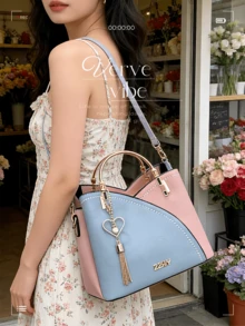 Elegant Two-Tone Color Block Shoulder Bag, Large Capacity Top Handle Satchel With Exquisite Heart Shape Metal Tassel Pendant, Women's Versatile Crossbody Bag For Daily Commute & Weekend Getaways, Ideal Valentines & Mother's Day Gift For Fashion-Loving Her Valentine's Day Wedding Valentines Valentines Gifts Mothers Day Gift Summer Art Birthday Decorations Galentines Galentines Gifts Cruise Essentials Bachelorette Party Supplies Easterr Metallic Gold Faux Leather Tote Fall - 彩色 - 查看 3