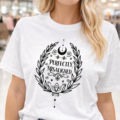 1PC,Plus Size Women's Cotton T-Shirt With Perfectly Misaligned Witchy Graphic Tee - Mystical Moon & Laurel Wreath Design Everyday Wear,Birthday Gifts,Halloween Gifts,Or As A Commemorative Shirt For Friends Or Loved Ones,Also Suitable As A Pullover Fast Delivery