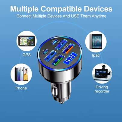1个6口Type-C+USB充电器，15W PD+QC双协议快充，智能LED显示屏，智能温控，过充保护，小巧实用设计，适合家庭旅行、自驾、通勤、长途旅行，高效快充，支持多设备同时充电，智能显示屏，过充保护，便携实用，是家庭旅行的理想伴侣，自驾必备，通勤无忧，长途旅行可靠之选，功能强大的多口车载充电器，支持双协议快充，智能温控，经久耐用。