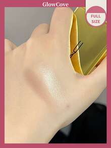 MAC Sculpt & Glow Duo | Omega Contour & Double Gleam Highlight | 2-In-1 Face Palette | Long-Wearing High Pigment - Two-color - View 3