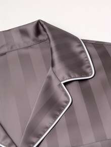 Snug League 男士两件套睡衣，时尚条纹提花面料，短袖上衣和长裤，休闲睡衣，字母刺绣睡衣套装，春夏款 - 灰色 - 查看 8