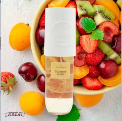  Everlyx - Summer Fruits 90 Ml - Refreshing Scented Mist With Fruity Summer Aromas - Hints Of Peach, Cherry, Kiwi And Strawberry - Ideal For Body And Clothing - Elegant Interior Design - ✅ Shipping In 24/48h