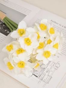 人造水仙花，黄色水仙花束，手工制作，适用于婚礼花艺布置、家居桌面装饰、摄影道具，可用于婚礼装饰、家居装饰、人造花卉摆设等。人造花束易于造型，营造温馨氛围。 - 彩色 - 查看 3