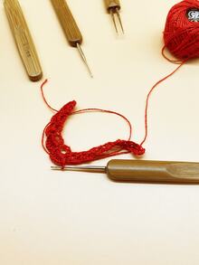 4件套钩针编织工具套装：天然竹制钩针，编织钩针专用套装，0.5毫米单头钩、0.75毫米单头钩、双头钩、三头钩 - 碳化銀頭 - 查看 3