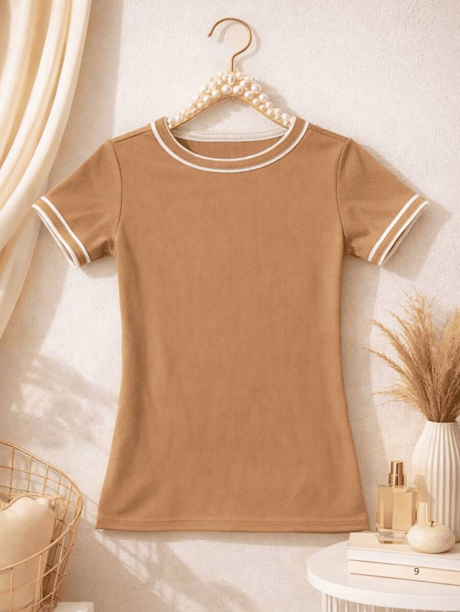 Women's Basic Short-Sleeve Blouse In Plain Ribbed Fabric With Round Neck And Neck And Sleeve Details - Beige - View 1