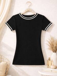 Women's Basic Short-Sleeve Blouse In Plain Ribbed Fabric With Round Neck And Neck And Sleeve Details - Black - View 4