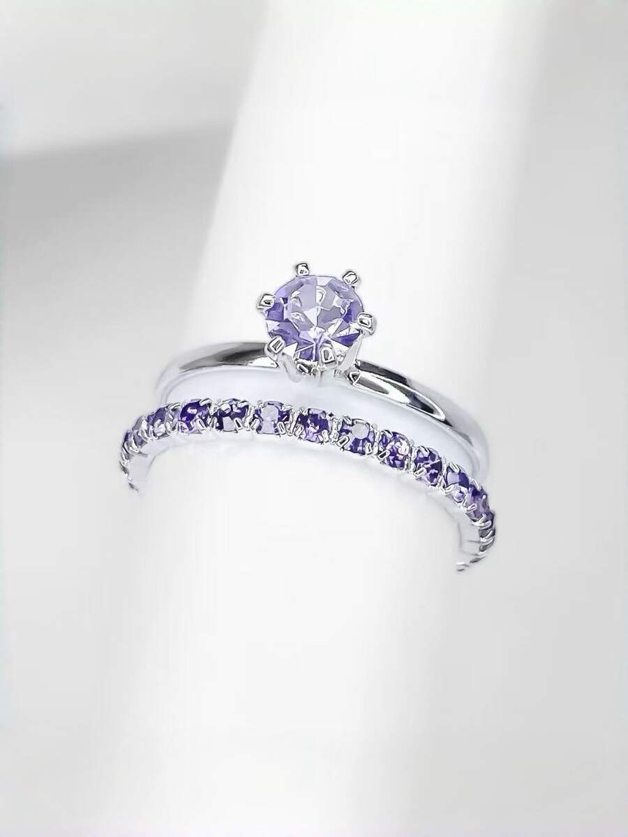 Set Of Two Solitaire Rings And A Lilac Rhinestone Band Set In Gold Plated Silver - 銀色 - 查看 1