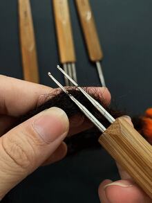 4pcs Braiding Crochet Hooks Set, 0.5mm Single-Ended + 0.75mm Single & Double-Ended - Carbide-tipped Hooks - View 7