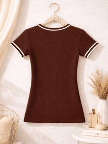 Women's Basic Short-Sleeve Blouse In Plain Ribbed Fabric With Round Neck And Neck And Sleeve Details - Rust Brown - View 2