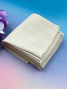 25*25厘米预裁切刺绣布，锁边，适合初学者和练习使用。 - 鎖邊戳繡布 - 查看 4