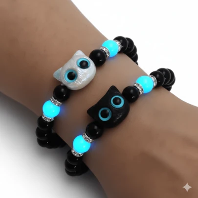 Dúo Pulseras Pareja Gatitos De Amor Brilla Oscuridad Negro Y Blanco