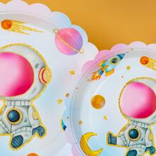 10pcs/20pcs/50pcs Pink Astronaut Petal Shaped Disposable Paper Plates, Party Supplies, Celebration Tableware, Gender Reveal, Birthday Party, Theme Party, Family Picnic Reusable (7inch/9inch) - Multicolor - View 3