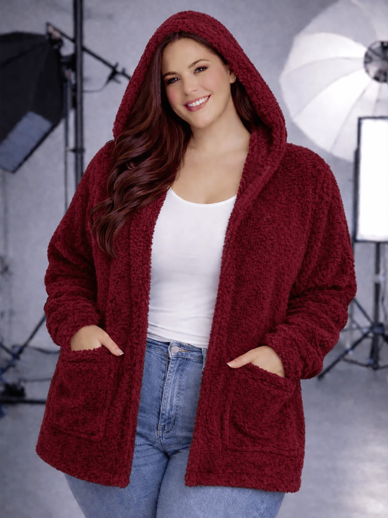 Women's Plus Size Teddy Coat With Hood And Plush Pockets For Winter. - 紅色 - 查看 1