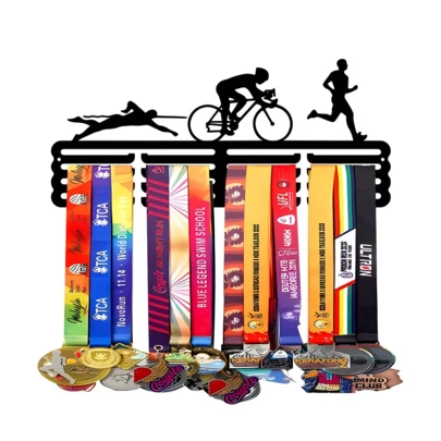 1件装铁人三项奖牌展示架 - 创意金属墙饰，运动奖牌架，运动员和运动爱好者的完美礼物，适合作为节日礼物，也适合摆放在客厅、卧室、办公室等家居场所。