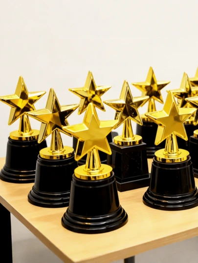 6pcs 5-Pointed Star Plastic Trophy, Small Trophy For Student Competition Awards, Mini Plastic Star Trophy Creative Party Honor Award