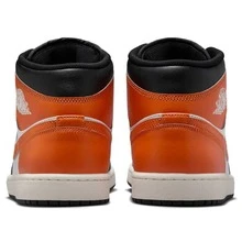 Nike Air Jordan 1 Mid Men's Patent SE 'Black Gold Jordans For Men852542-007 | Mid-Top Streetwear, Statement Sneaker - 亮橙色 - 查看 6