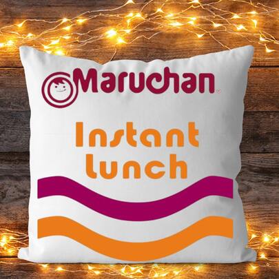Cojín Decorativo Blanco, Lavable, Con Diseño De Maruchan Sopa
