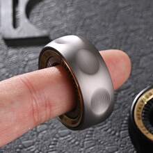 直径3.5厘米/1.38英寸，厚度1.3厘米/0.51英寸的指纹旋转玩具，棘轮减压轮，可拆卸机械师指环，坚固的材质结构，高科技减压技术，理想的派对礼物 - 查看 8