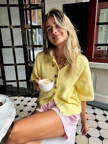 Women's V-Neck Short Sleeve Cardigan, Front Button Decor, Minimalist & Fashionable Casual Style, Suitable For Daily Commute, Lovely Sweater Spring - Yellow - View 3