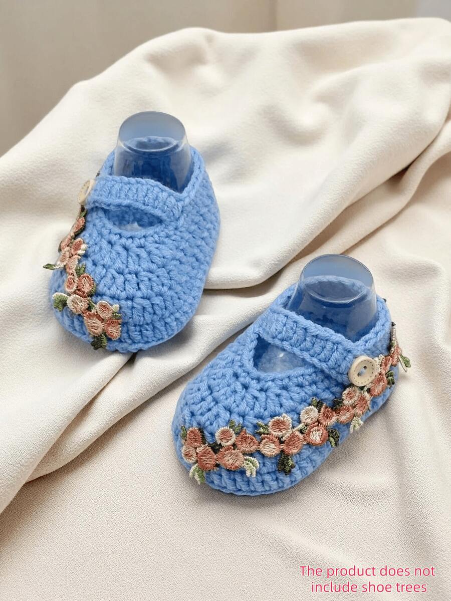 1 Pair Handmade Crocheted Flower Pattern Infant Pre-Walker Shoes/Socks - Baby Blue - View 1