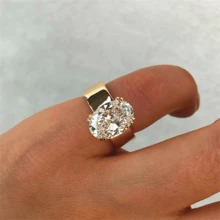 VKHK 1枚18K镀金不锈钢锆石装饰单戒指，适合女士日常及婚礼佩戴，礼品 - 鑽戒 - 查看 2