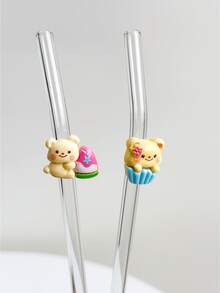 Ống hút thủy tinh hình gấu hoạt hình dễ thương, trong suốt, dùng được cho sinh tố, trà sữa trân châu, nước ép, sữa, cocktail, đồ uống lạnh. Ống hút thủy tinh uốn cong, có thể tái sử dụng, thích hợp cho sữa lắc, sữa, trà, nước ép, cocktail, đồ uống lạnh. Quà tặng cho bạn gái, cửa hàng tráng miệng, quầy nước giải khát, văn phòng, quán bar, nhà hàng. - Xem 4