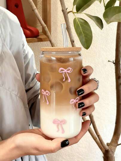 Mini Bear-Shaped Glass Cup With Green Hat Lid & Straw - Transparent Adorable Bear Bottle For Drinking, Cute Glass Glass Vessel For Home Office Use, Christmas Gift 2026, Reading Vessel, Holiday Present, Playful Drinkware, Glassware