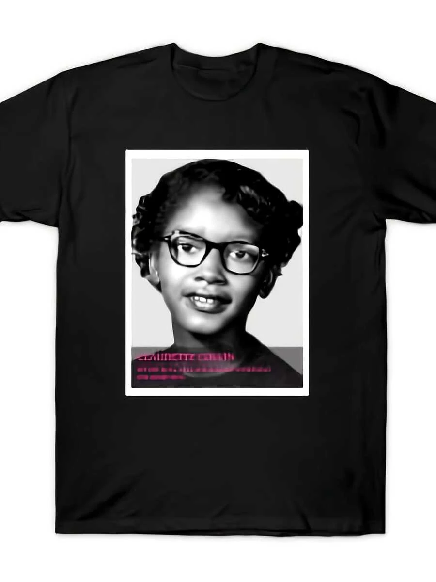 Camiseta de Claudette Colvin, ícono de los derechos civiles - Diseño vintage con foto en blanco y negro y firma, protesta en los autobuses de Montgomery 1955, ropa histórica unisex para adultos, lavable a máquina, regalo para amantes de la historia. - Negro - Ver 1