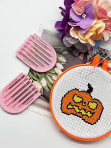 Bộ 20 kim khâu tay đầu mạ vàng, hộp màu hồng có lỗ cài, thích hợp cho người may vá, thêu thùa, thêu chữ thập, người làm thủ công và những người đam mê DIY. - 20 chiếc ghim đuôi vàng - Xem 2