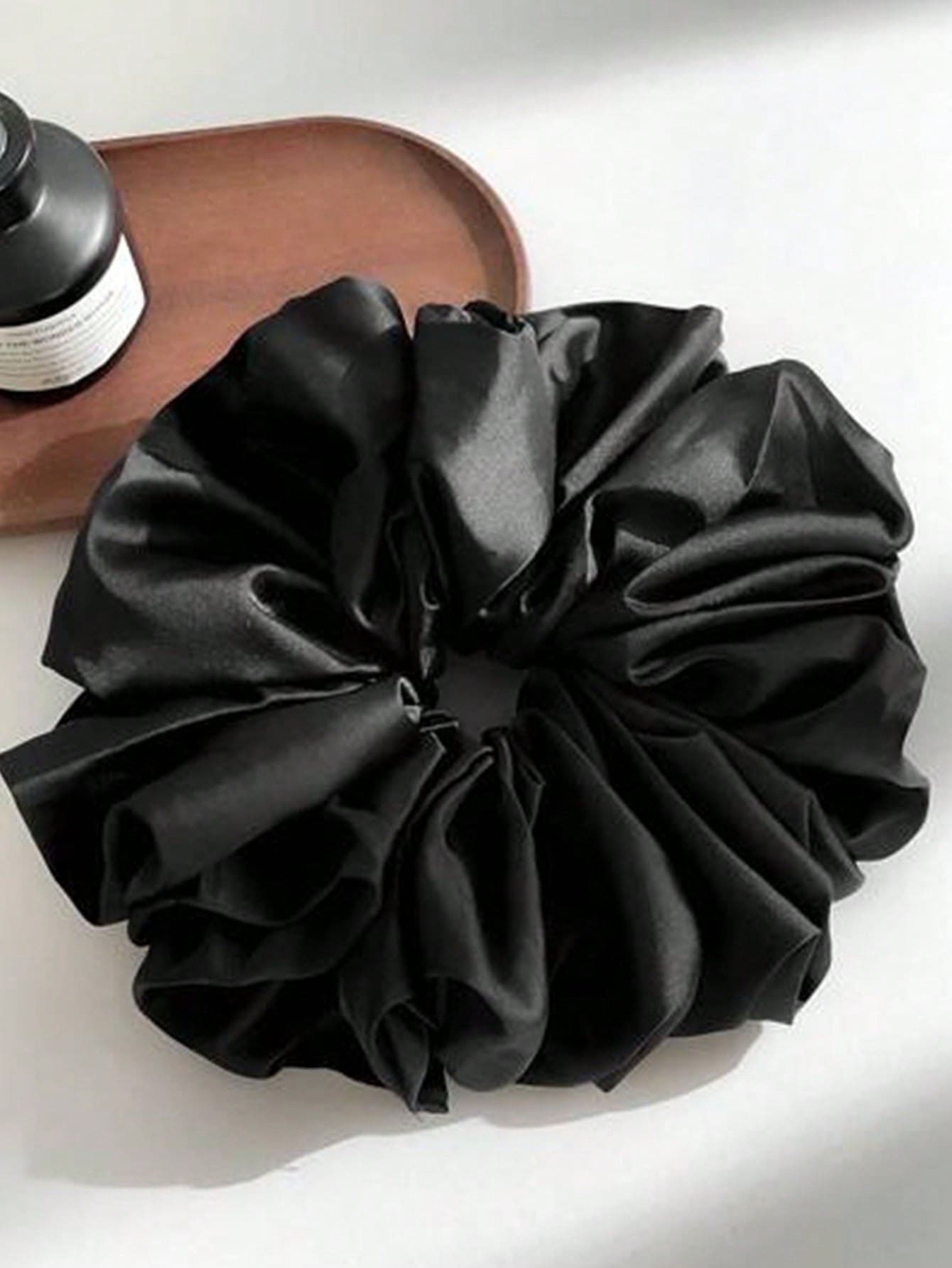 Elegant Black Satin Scrunchie, Hair Tie For Ponytail Scrunchy Hair Ties - Black - View 1