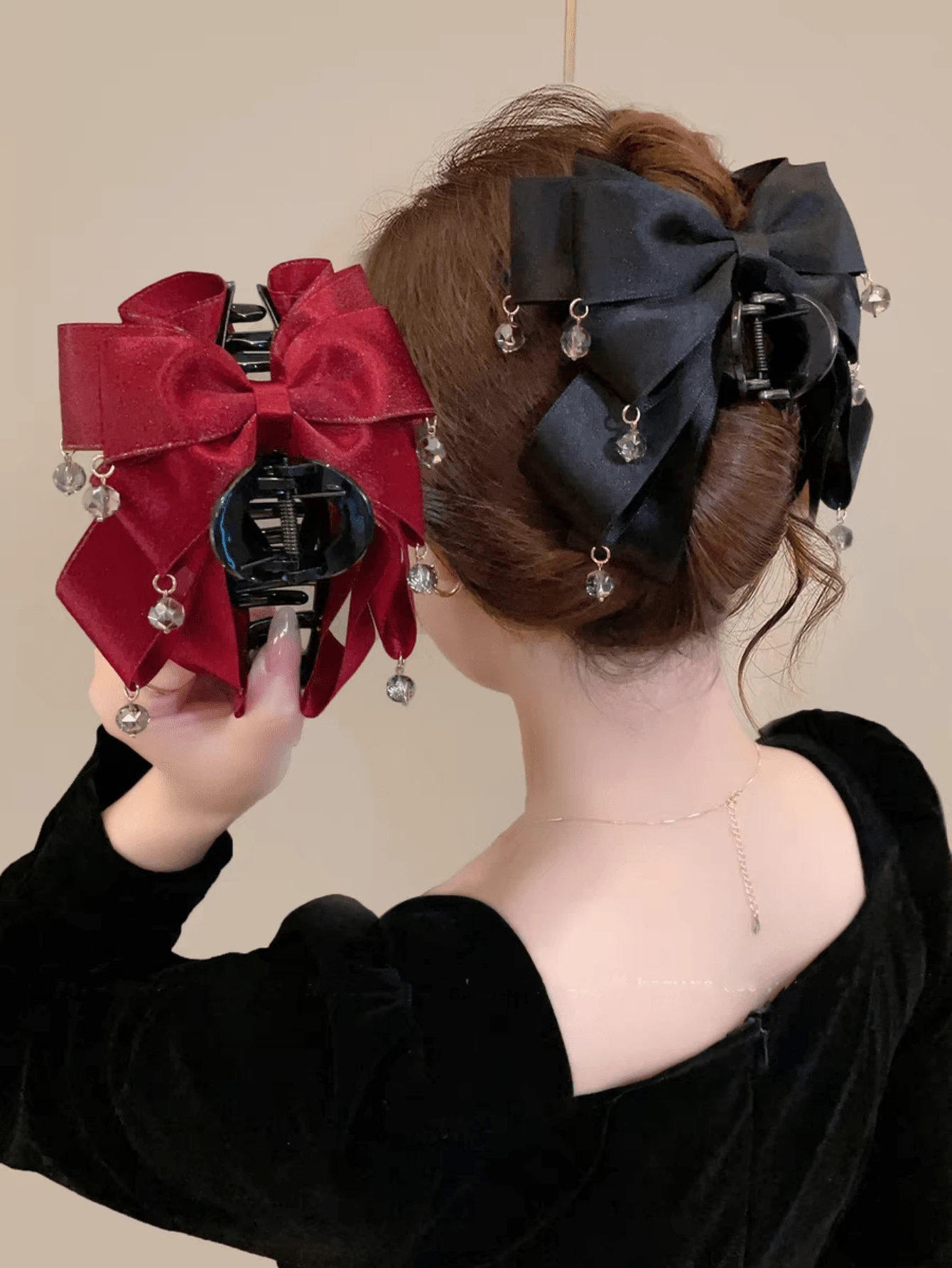 1件装女士优雅蝴蝶结流苏发夹，新款奢华发爪盘发配饰