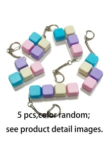 2026 Nouveau pendentif de touche de clavier anti-stress créatif - options de couleurs multicolores, avec porte-clés, convient aux claviers mécaniques - cadeau de la Saint-Valentin et accessoire de mode, 1 pièce Porte-clés de clavier anti-stress émettant un son - Un jouet anti-stress, un soulagement de la pression et une couleur macaron vive et belle. - Multicolore - Voir 16