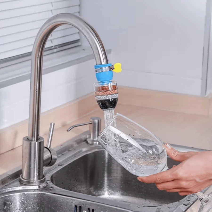 1 PC Faucet Filter, Tool Free Quick Connect Bracket Installation, Suitable For Kitchen Sinks Or Bathroom Faucets. The Quick Connect Filter Is Perfectly Compatible, Easy To Install, Tool Free, And Can Effectively Remove Chlorine, Fluoride, And Heavy Metals From Hard Water, Improving The Quality Of Life