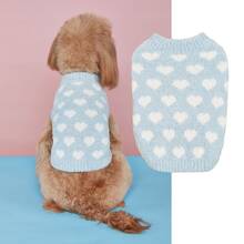 1件柔软舒适的蓝/红/粉色爱心印花羊毛背心，保暖宠物狗服装 - 藍色 - 查看 15