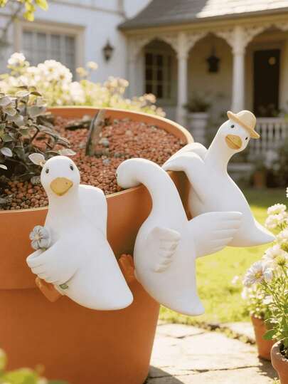 Vintage Resin Duck Pot Clinger Decor French Country Style Garden Statue For Indoor Outdoor Planters Creative Animal Ornament For Porch Deck Window Box Home Gardening Accessory