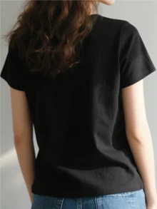Anti Social Rose Club Graphic Women's Pattern Printed Cotton TShirt,  Streetwear Style, Premium Soft Fabric For Casual Daily Wear, Perfect Gift For Her & Besties. - 黑色 - 查看 3