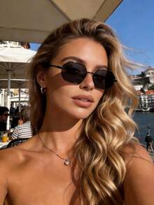 Retro Gray Polygon Frame Glasses - Grey - View 5