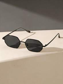 Retro Gray Polygon Frame Glasses - Grey - View 2