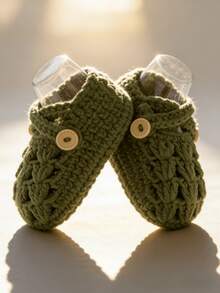 1 Pair Handmade Infant Booties, Crocheted Light Purple Shoes With Buckle Details, Suitable For Infant Sizes - Army Green - View 5